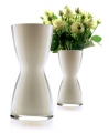 Eva Solo Florentine váza 26cm, opálově bílá